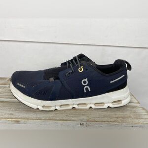 Running Cloud Sky kids' black/white sneakers unisex boys girls youth size Y4.5